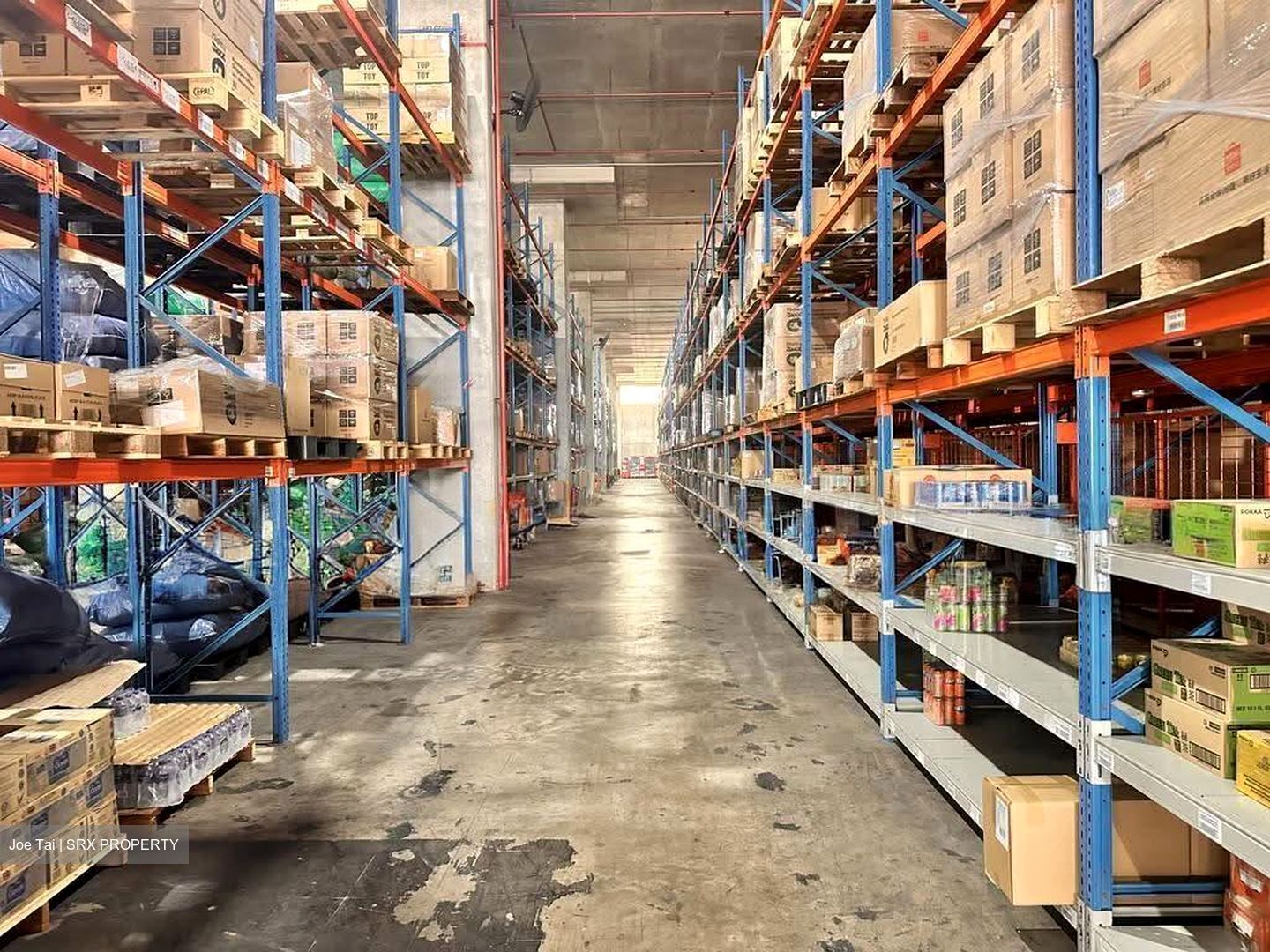 Gul Way (D22), Warehouse #632853151